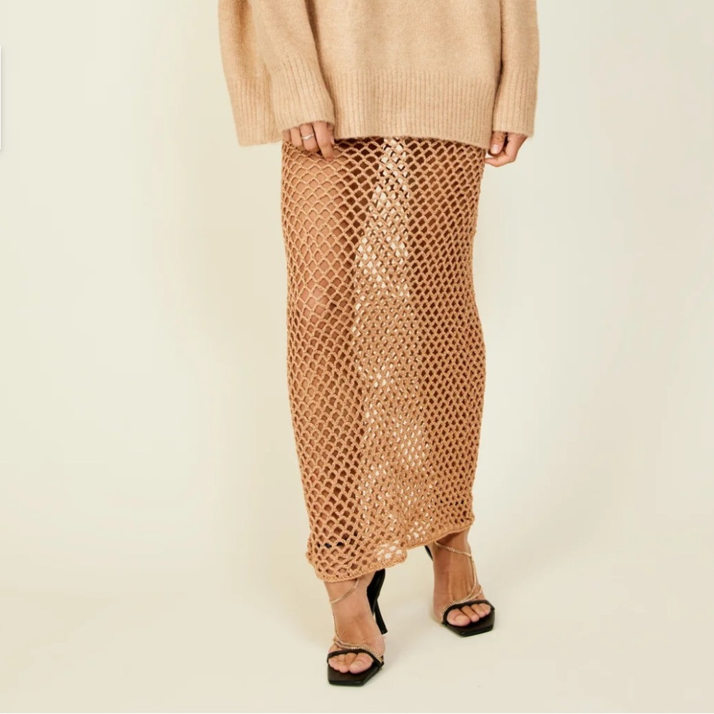 Line and Dot Glimmer Skirt NWT - Picture 7 of 14